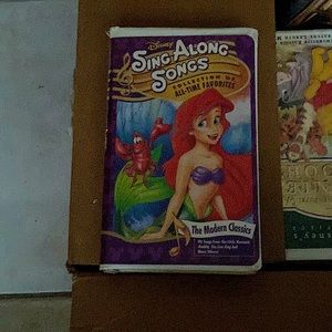 Disney Sing-Along Songs VHS tape